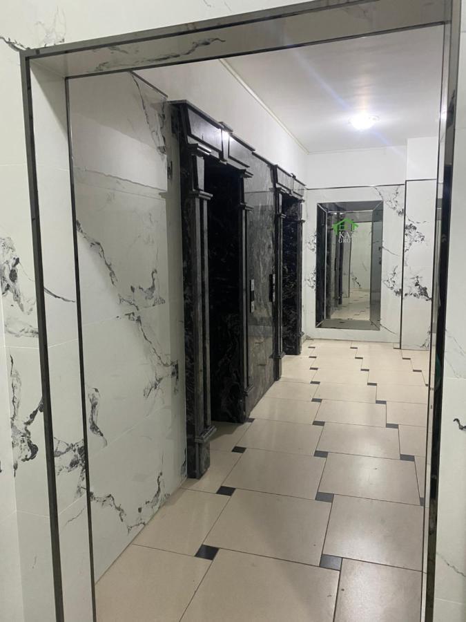 Atlantis Apartment Bishkek Bagian luar foto